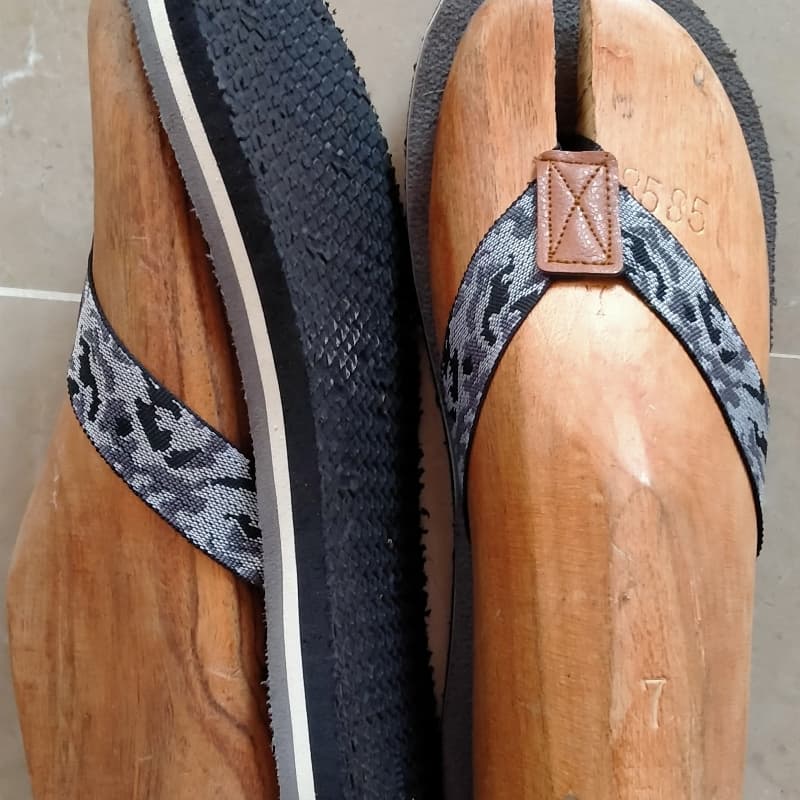 Zee slipper